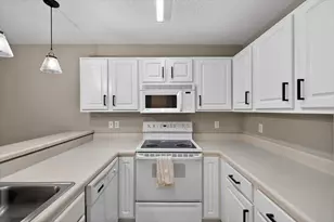 964 Scenic Oak Ln, Fort Walton Beach, FL 32547 - Photo 12