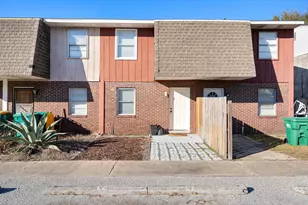 145 4th Ave, Shalimar, FL 32579 - Photo 2