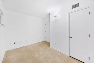 922 Montclair Rd, Pensacola, FL 32505 - Photo 16