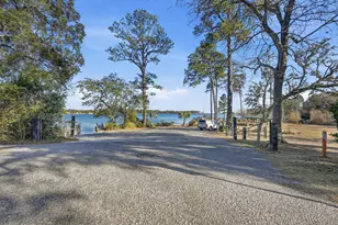 266 Florida Ave, Valparaiso, FL 32580 - Photo 66