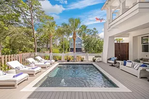 135 Buddy St, Santa Rosa Beach, FL 32459 - Photo 6