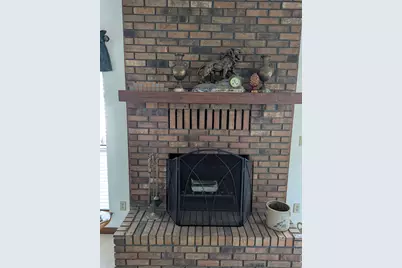 2024 Bayshore Drive, Niceville, FL 32578 - Photo 8