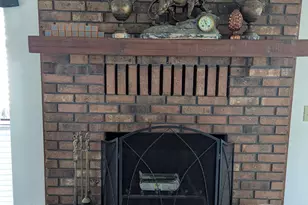 2024 Bayshore Dr, Niceville, FL 32578 - Photo 8