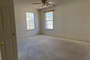 212 Secretariat Dr, Crestview, FL 32539 - Photo 12