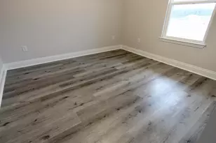 5380 Highview Dr, Crestview, FL 32539 - Photo 8