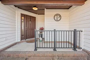 125 Claire Dr, Crestview, FL 32536 - Photo 2