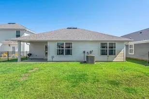 103 Riverwalk Cir, Freeport, FL 32439 - Photo 12