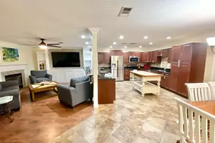 515 1st Ave, Destin, FL 32541 - Photo 2