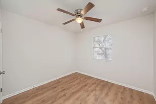 130 Valencia Dr, Fort Walton Beach, FL 32547 - Photo 20