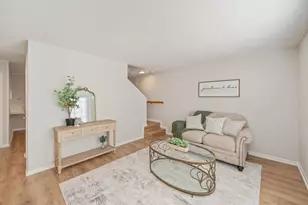 130 Valencia Dr, Fort Walton Beach, FL 32547 - Photo 1