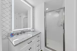 15300 Emerald Coast Pkwy, Destin, FL 32541 - Photo 24