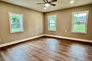 16 N 1st Street N, Defuniak Springs, FL 32433 - Photo 14