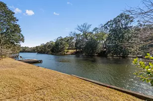 20 NW Linwood Road NW, Fort Walton Beach, FL 32547 - Photo 4