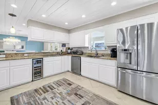 610 Lagoon Dr, Destin, FL 32541 - Photo 40