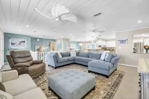 610 Lagoon Dr, Destin, FL 32541 - Photo 42