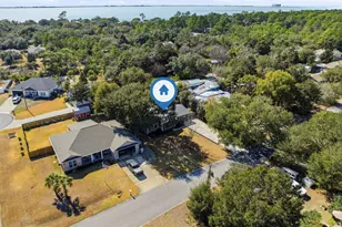 5471 Bonanza Dr, Gulf Breeze, FL 32563 - Photo 58