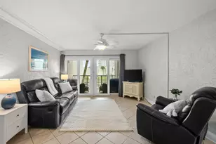 8727 Thomas Dr, Panama City Beach, FL 32408 - Photo 8