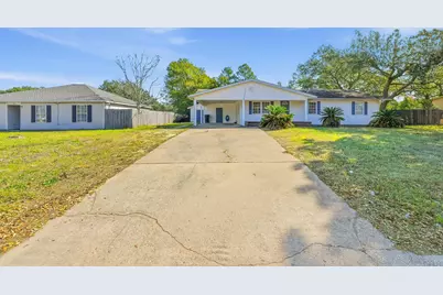 119 NW Carol Avenue NW, Fort Walton Beach, FL 32548 - Photo 2