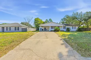 119 NW Carol Ave NW, Fort Walton Beach, FL 32548 - Photo 2