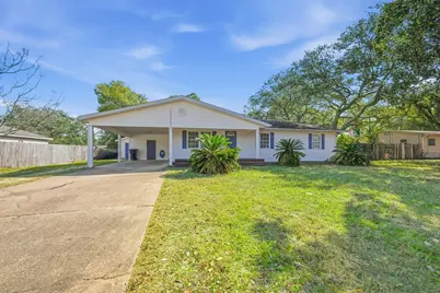 119 NW Carol Avenue NW, Fort Walton Beach, FL 32548 - Photo 1