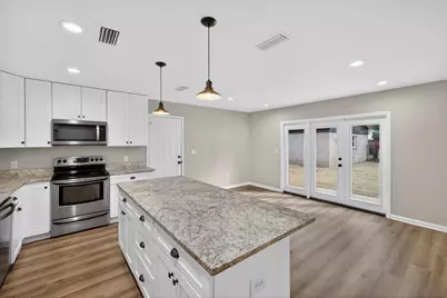 199 College Cove, Niceville, FL 32578 - Photo 12