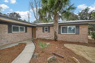 199 College Cove, Niceville, FL 32578 - Photo 4