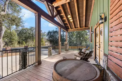 981 E Chestnut Avenue E, Crestview, FL 32539 - Photo 16