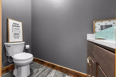 981 E Chestnut Avenue E, Crestview, FL 32539 - Photo 38