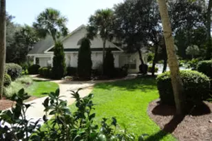 4270 Calinda Ln, Niceville, FL 32578 - Photo 16