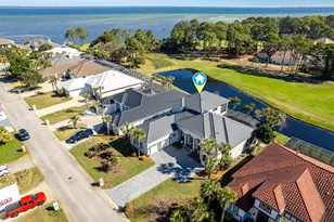 910 Emerald Bay Dr, Destin, FL 32541 - Photo 52