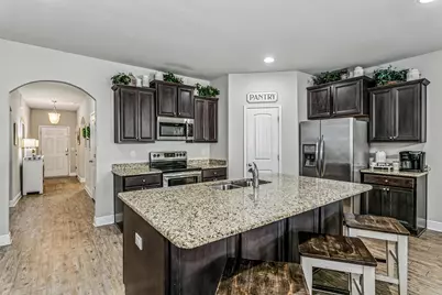 438 Chickadee Street, Crestview, FL 32539 - Photo 8