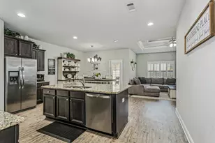 438 Chickadee St, Crestview, FL 32539 - Photo 10