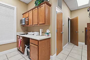 986 Airport Rd, Destin, FL 32541 - Photo 8