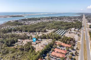 1013 Freeport Ct, Mary Esther, FL 32569 - Photo 34