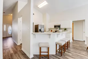 1013 Freeport Ct, Mary Esther, FL 32569 - Photo 10