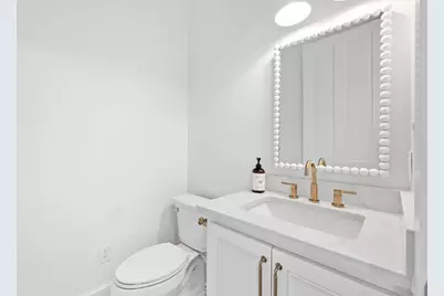 712 Harbor Boulevard, Destin, FL 32541 - Photo 24