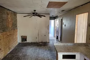 75 Blueberry Dr, Laurel Hill, FL 32567 - Photo 4