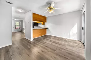 205 Marquette St, Niceville, FL 32578 - Photo 14