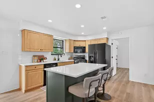 6649 Black Oak Pl, Pensacola, FL 32526 - Photo 8