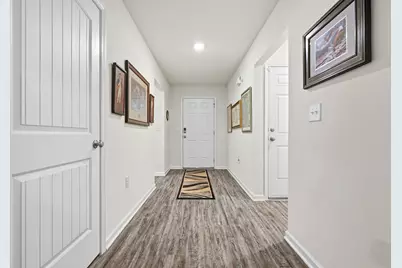 365 Merlin Court, Crestview, FL 32539 - Photo 8