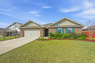 365 Merlin Ct, Crestview, FL 32539 - Photo 4