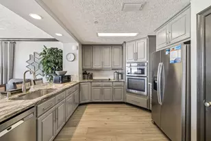 7115 Thomas Dr, Panama City Beach, FL 32408 - Photo 10