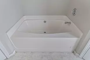 450 Jillian Dr, Crestview, FL 32536 - Photo 18