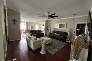 1098 Forest Lake Terrace, Niceville, FL 32578 - Photo 16