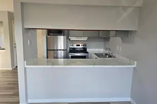 308 SW Miracle Strip Pkwy Parkway SW, Fort Walton Beach, FL 32548 - Photo 10