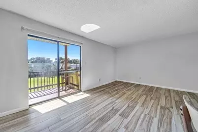 308 SW Miracle Strip Pkwy Parkway SW #27 C, Fort Walton Beach, FL 32548 - Photo 16