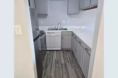 308 SW Miracle Strip Pkwy Parkway SW #27 C, Fort Walton Beach, FL 32548 - Photo 4