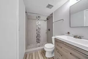 308 SW Miracle Strip Pkwy Parkway SW, Fort Walton Beach, FL 32548 - Photo 22