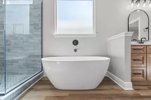 1115 Barcia Dr, Pensacola, FL 32503 - Photo 38