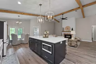 1115 Barcia Dr, Pensacola, FL 32503 - Photo 10